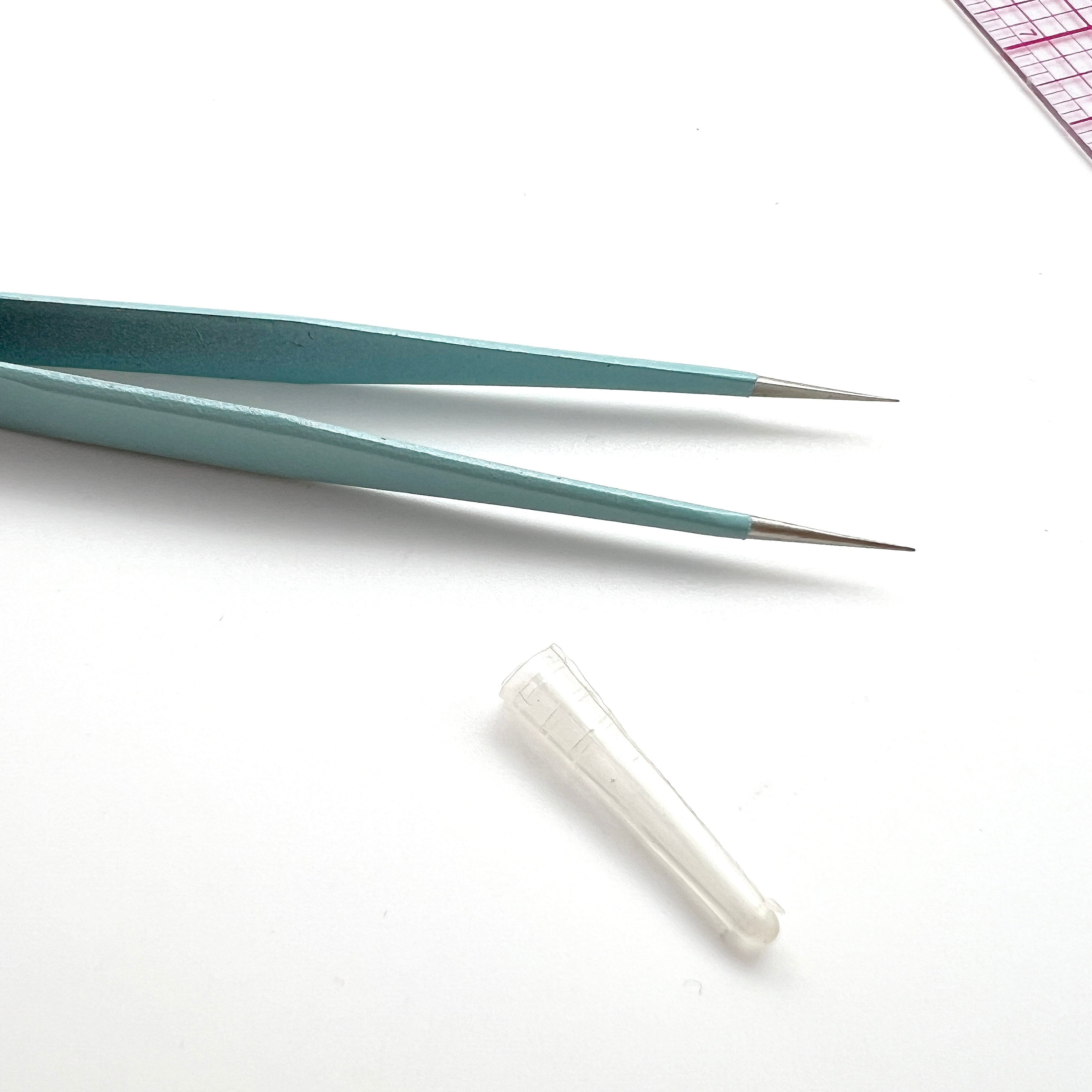 Sewing Thread Tweezers with Straight Tip- 4 Colors - Stitch Love Studio