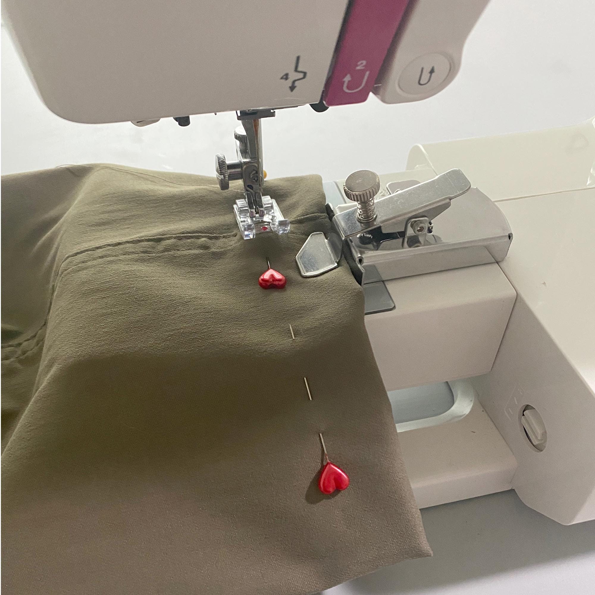 Adjustable Magnetic Seam Guide for Sewing Machines