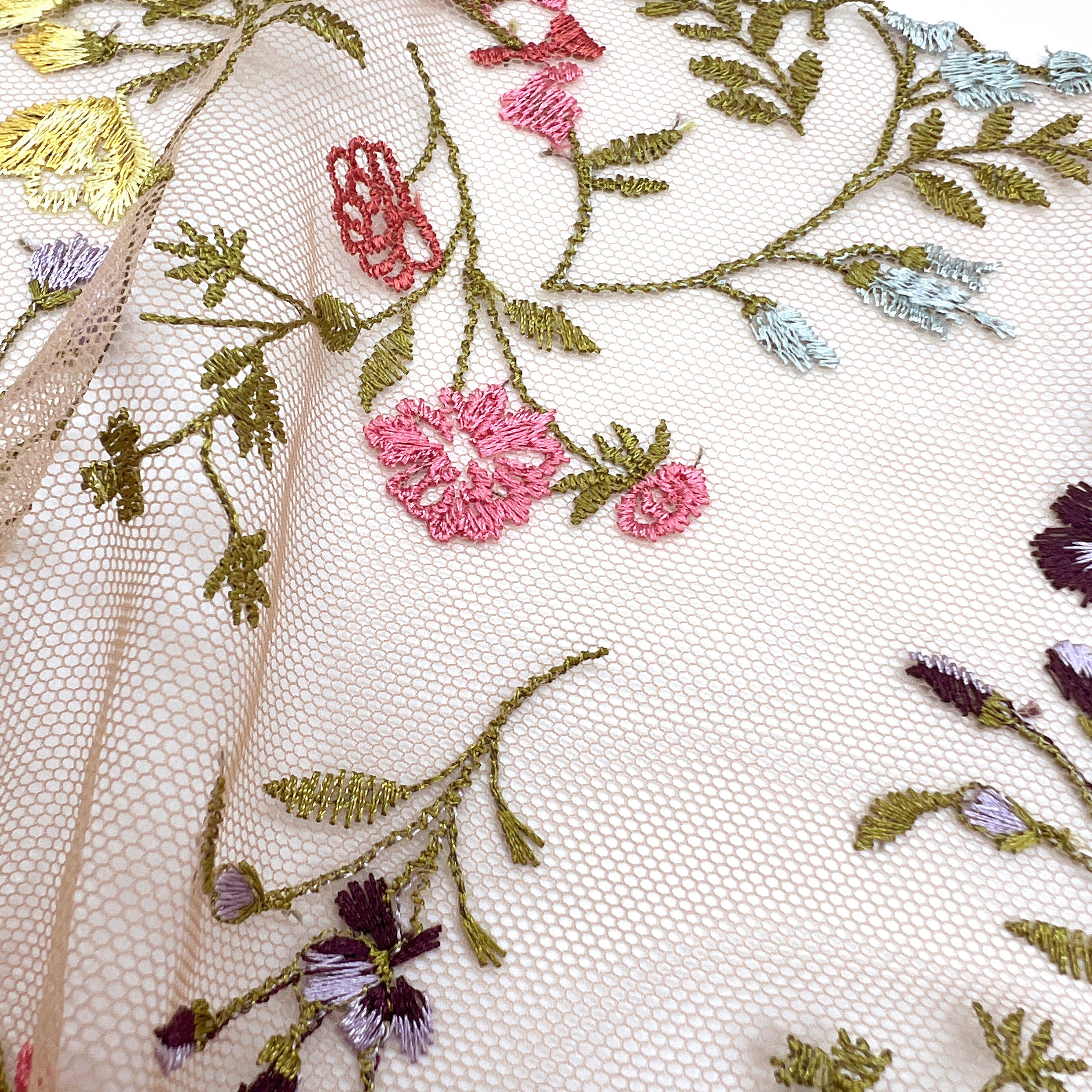 8 1/4" (21cm) Wide Flower Embroidered Tulle Light Beige Lace- 1 Yard-Stitch Love Studio